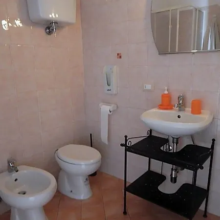 Le Cote Bed & Breakfast